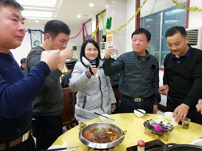 岳阳市自强保安服务2018年终总结大会